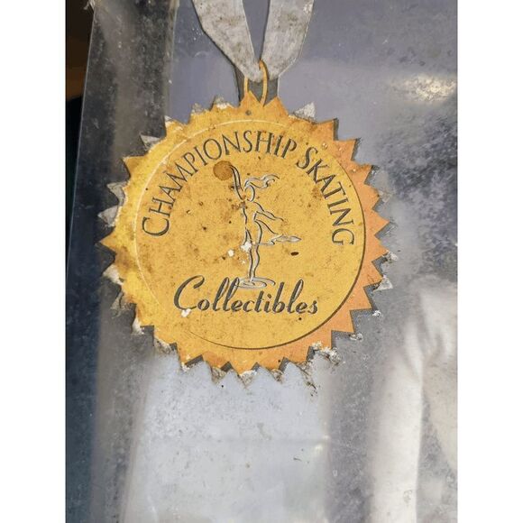 PLAYMATES CHAMPIONSHIP SKATING COLLECTIBLES - 1997 New Ekaterina ((Katia) Gordee - Picture 2 of 6